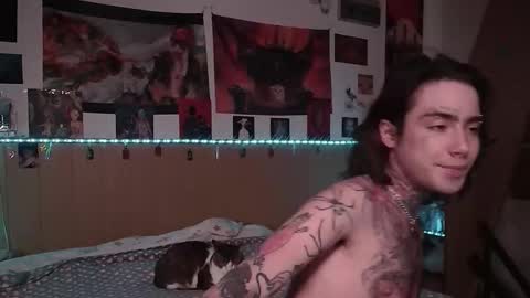 Snapshot of juuzou_kit chatting on February 9, 2026, 6:23 pm Juuzou hehim u can call me Juz online show from February 9, 2026, 6:23 pm