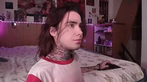 Snapshot of juuzou_kit chatting on February 17, 2026, 9:50 am Juuzou hehim u can call me Juz online show from February 17, 2026, 9:50 am