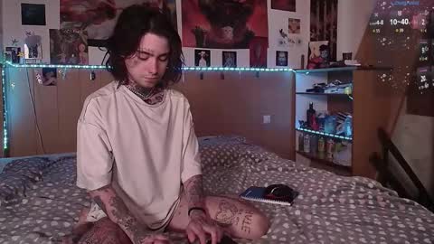 Snapshot of juuzou_kit chatting on February 22, 2026, 5:33 pm Juuzou hehim u can call me Juz online show from February 22, 2026, 5:33 pm