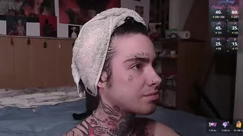 Snapshot of juuzou_kit chatting on March 3, 2026, 3:40 pm Juuzou hehim u can call me Juz online show from March 3, 2026, 3:40 pm