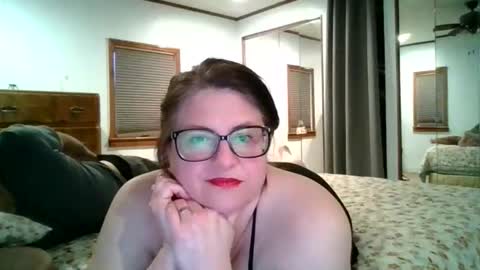 Snapshot of jwm04 chatting on May 11, 2026, 12:16 am jwm04 online show from May 11, 2026, 12:16 am