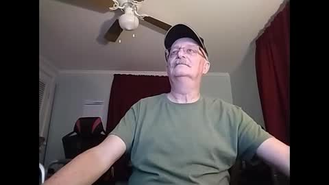 kabriggs136 online show from December 5, 2024, 1:36 am