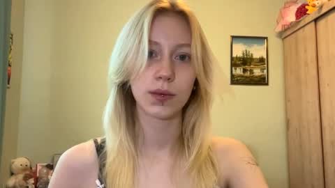 Snapshot of kacicasal chatting on June 24, 2026, 2:16 pm Mia 1st day here online show from June 24, 2026, 2:16 pm