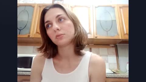 Snapshot of kacilangowski chatting on September 15, 2025, 2:50 pm Nika online show from September 15, 2025, 2:50 pm