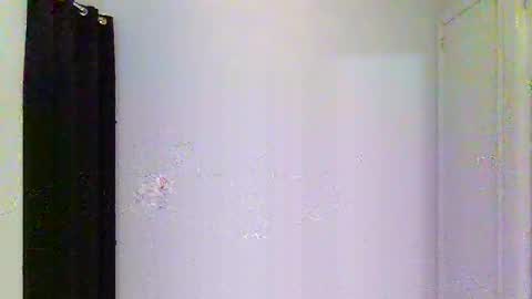 Snapshot of kad13579 chatting on January 14, 2026, 11:42 pm Angie Dawn 24 online show from January 14, 2026, 11:42 pm