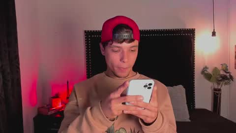 Kael Owens online show from February 9, 2025, 5:40 am