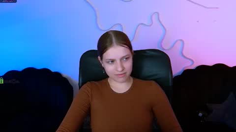 kaela_spell_ online show from July 6, 2026, 11:29 pm