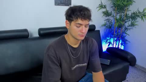 kaelswitch online show from December 22, 2025, 8:06 pm