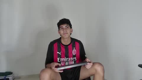 Kai online show from September 17, 2025, 9:16 pm