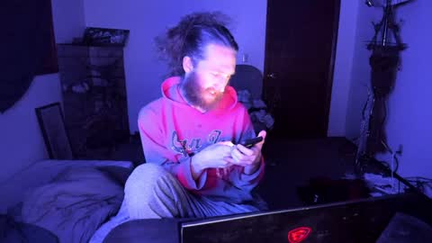 Kaiku77 online show from January 10, 2025, 10:17 am