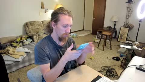 Kaiku77 online show from September 13, 2025, 9:58 pm