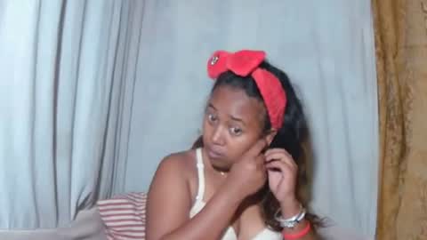 kaillah online show from December 23, 2025, 5:27 am