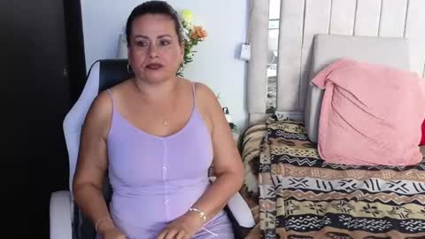Snapshot of kaily_jonness chatting on March 9, 2025, 7:37 pm kaily jonness online show from March 9, 2025, 7:37 pm