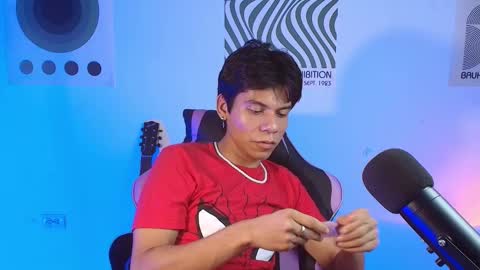 KAIN online show from November 3, 2025, 1:08 am