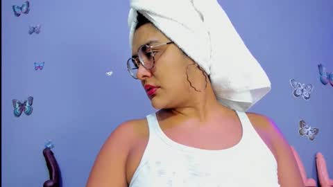 kaira_mosse_ online show from November 12, 2025, 10:04 am