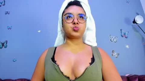 kaira_mosse_ online show from December 17, 2025, 11:38 am