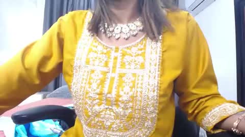 Snapshot of kairadayaamaii chatting on May 6, 2026, 11:48 am Kaira online show from May 6, 2026, 11:48 am