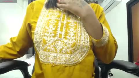 Snapshot of kairadayaamaii chatting on May 20, 2026, 12:00 pm Kaira online show from May 20, 2026, 12:00 pm