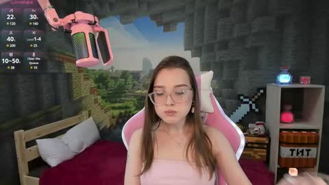 Kaisa online show from March 8, 2025, 8:14 pm