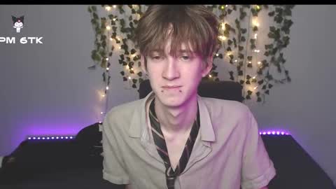 slutkai online show from October 25, 2025, 10:04 pm