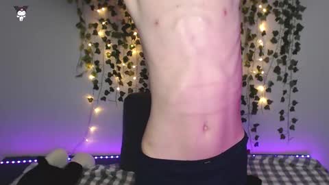 slutkai online show from November 14, 2025, 1:04 am