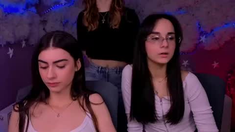 Kaisy online show from April 20, 2026, 9:23 am