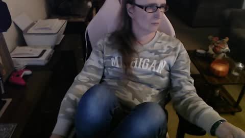 Camprincess331 online show from November 2, 2025, 1:08 am