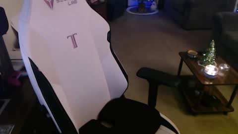 Camprincess331 online show from November 30, 2025, 2:15 am