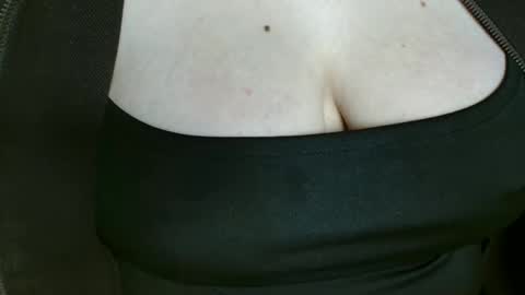 Kaitlin online show from April 15, 2026, 10:11 am