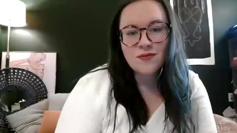 kaitrosss online show from April 2, 2026, 7:22 pm