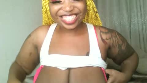 Snapshot of kakey_love chatting on December 6, 2024, 8:59 am kakey love online show from December 6, 2024, 8:59 am