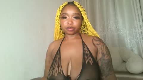 Snapshot of kakey_love chatting on December 15, 2024, 2:52 am kakey love online show from December 15, 2024, 2:52 am