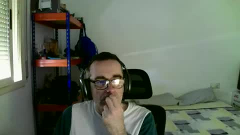 Snapshot of kalem48 chatting on February 22, 2026, 11:20 am MusicMen49 online show from February 22, 2026, 11:20 am