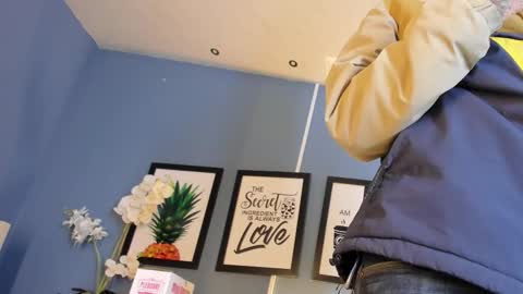 Kale online show from September 23, 2025, 10:51 am