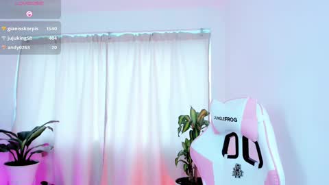 Kali Ka Please help me with your thumbs up its important   dont forget my birthday on October 26 online show from March 12, 2025, 4:46 pm