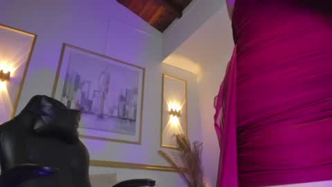 Snapshot of kali_lyon chatting on July 2, 2026, 12:00 pm K A L I online show from July 2, 2026, 12:00 pm