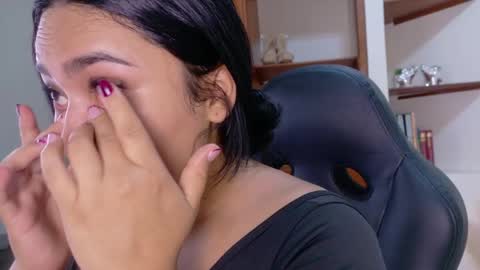 Snapshot of kali_sweet chatting on June 2, 2026, 3:08 am AndreaLactating online show from June 2, 2026, 3:08 am