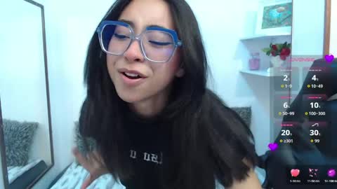 Snapshot of kalilowe_ chatting on May 12, 2026, 2:03 pm Kali online show from May 12, 2026, 2:03 pm