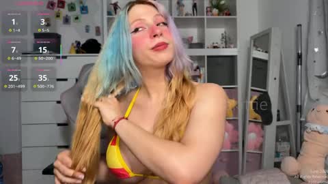 Snapshot of kalina_kittie chatting on June 7, 2026, 10:13 pm Kalina Kittie online show from June 7, 2026, 10:13 pm
