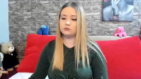 Snapshot of kalindahot chatting on January 15, 2026, 7:06 pm kalindahot online show from January 15, 2026, 7:06 pm