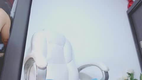 Hannah online show from October 11, 2025, 2:55 am