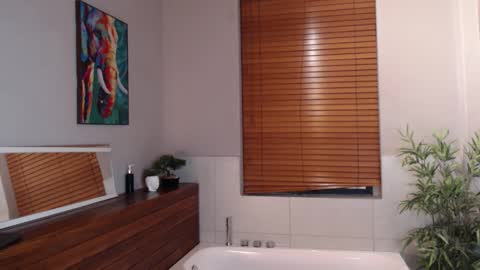 jhon online show from March 2, 2026, 12:12 pm