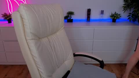 kamilahot25 online show from January 30, 2025, 6:35 am