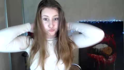 kamilla_love_ online show from March 26, 2026, 2:33 pm