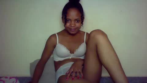 kamillah69 online show from February 2, 2026, 7:01 pm