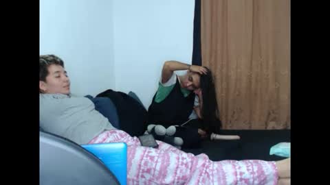 kammy   y   camila online show from April 21, 2026, 2:56 pm