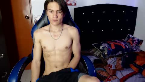 andres online show from March 5, 2025, 10:54 pm