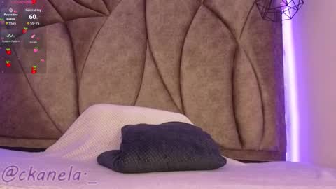 Cami online show from November 23, 2025, 1:00 pm