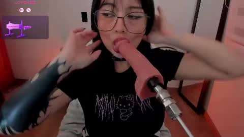 Snapshot of kaori_moon_ chatting on June 10, 2026, 5:56 pm Hanny online show from June 10, 2026, 5:56 pm