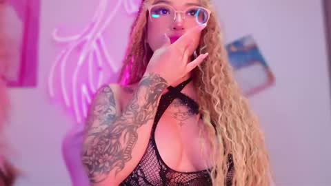 Kaori online show from February 15, 2026, 1:46 am